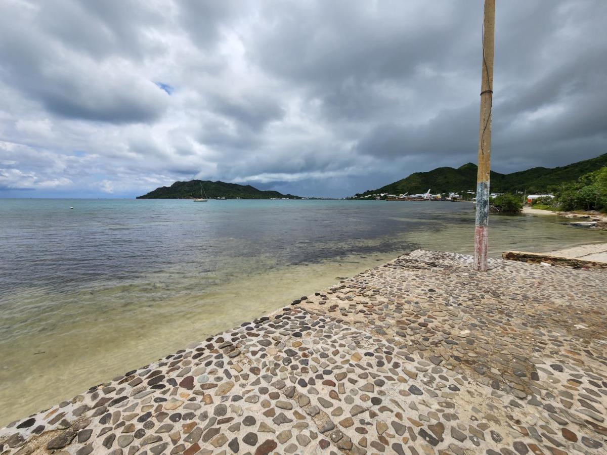 Posada Old Town Bay Providencia  Экстерьер фото